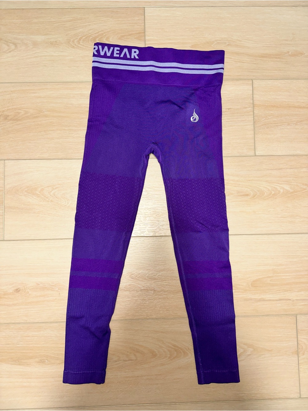 Women’s Ryderwear purple leggings